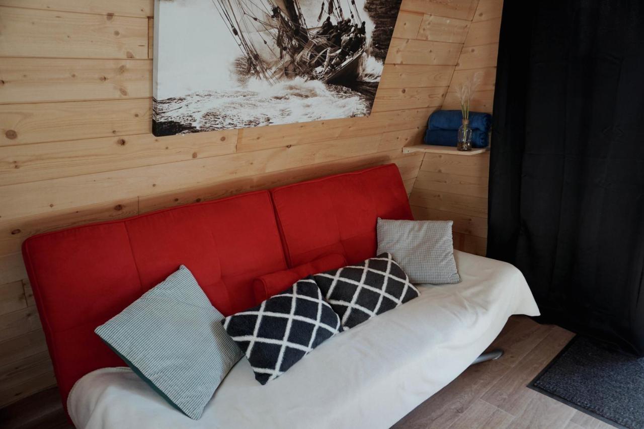 Le Chalet Tipi Avec Jacuzzi Et Jardin Troyes Exterior foto
